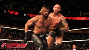 Orton vs Rollins, peut-être le plus intéressant  YouTube.com