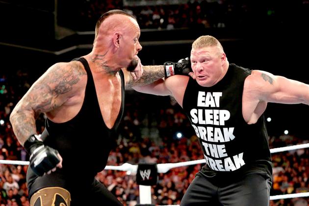 brock-lesnar-vs-the-undertaker-during-wrestlemania-30-main-event