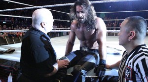Seth Rollins blessé