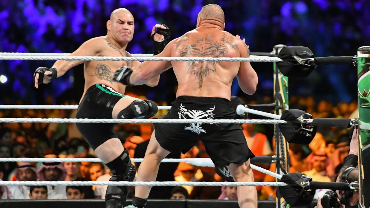 velasquez lesnar crown jewel