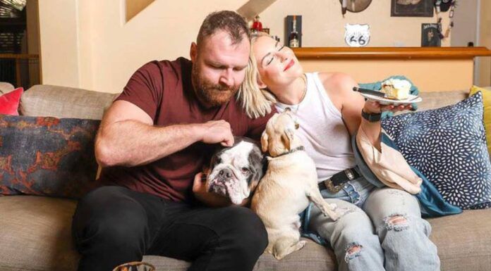 Jon-Moxley-Renee-Paquette