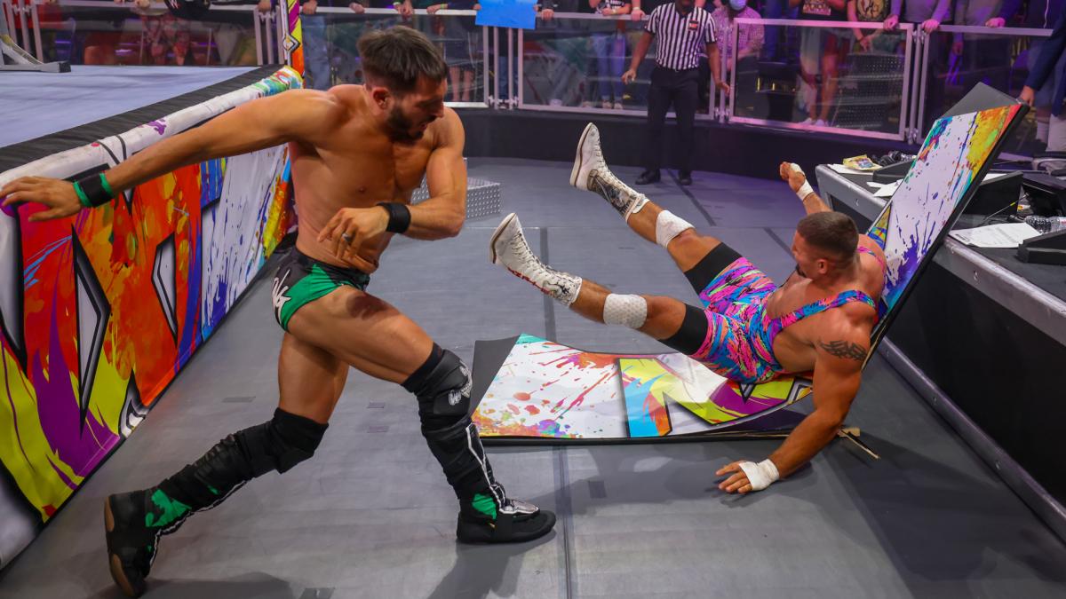 nxt 2.0 gargano breakker