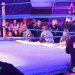 NXT: Les arbitres et le ring crew travaillent fort!