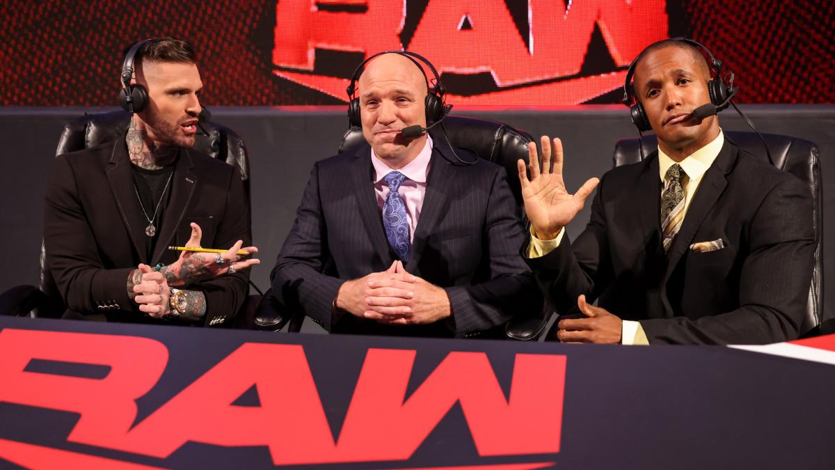 jimmy-smith-corey-graves-byron-saxton-1