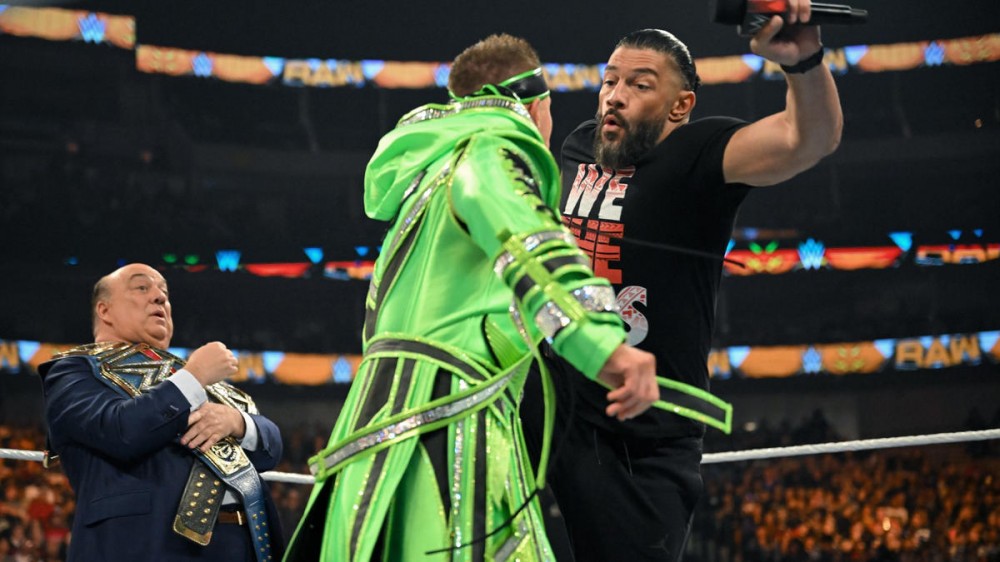 reigns miz raw
