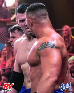 NXT: Creed Brothers (Brutus et Julius Creed) et Bron Breakker