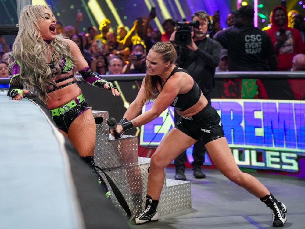 extreme rules rousey morgan