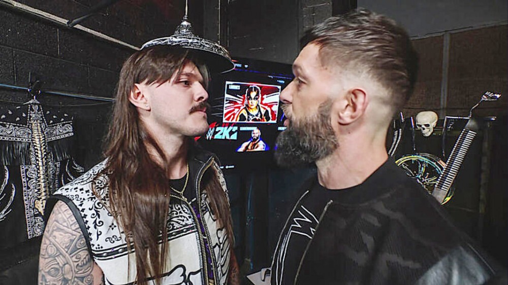 Finn-Balor-Dominik-Mysterio-1068x601