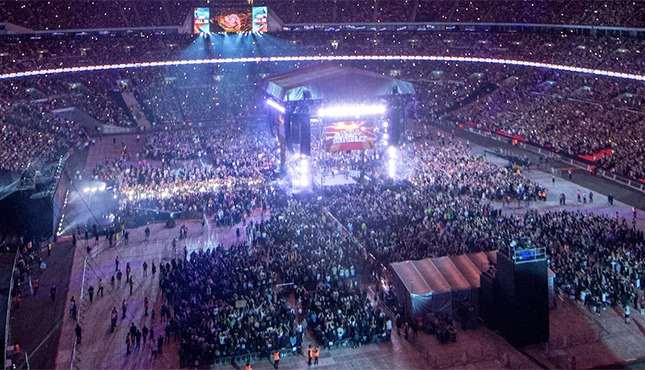 AEW-All-In-Wide-Shot-645x370