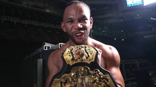 leon-slater-champion-tna_1